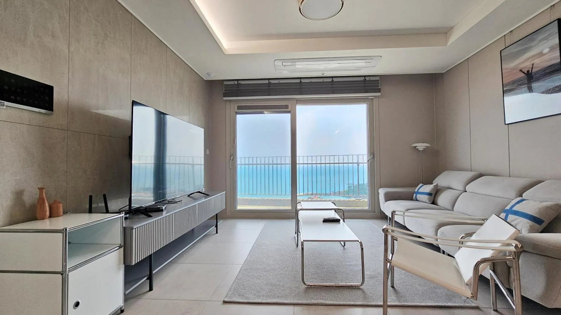 Y Collection By Uh Flat Osiria Aparthotel Busan South Korea