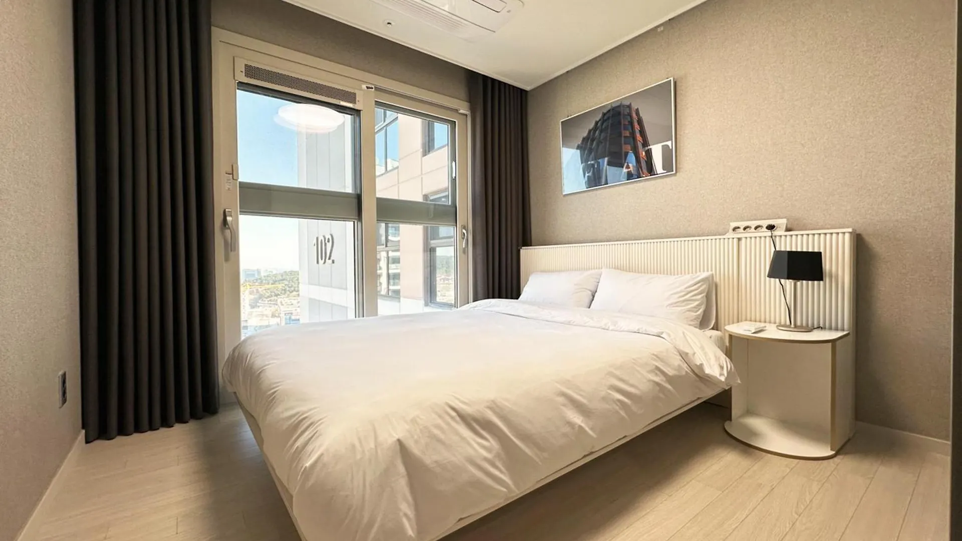 Y Collection By Uh Flat Osiria Aparthotel Busan