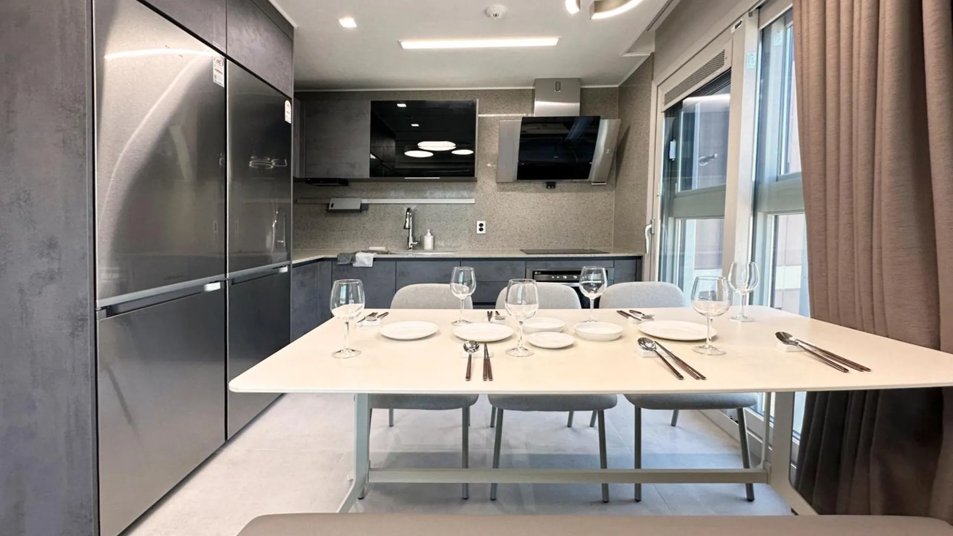 Y Collection By Uh Flat Osiria Aparthotel Busan
