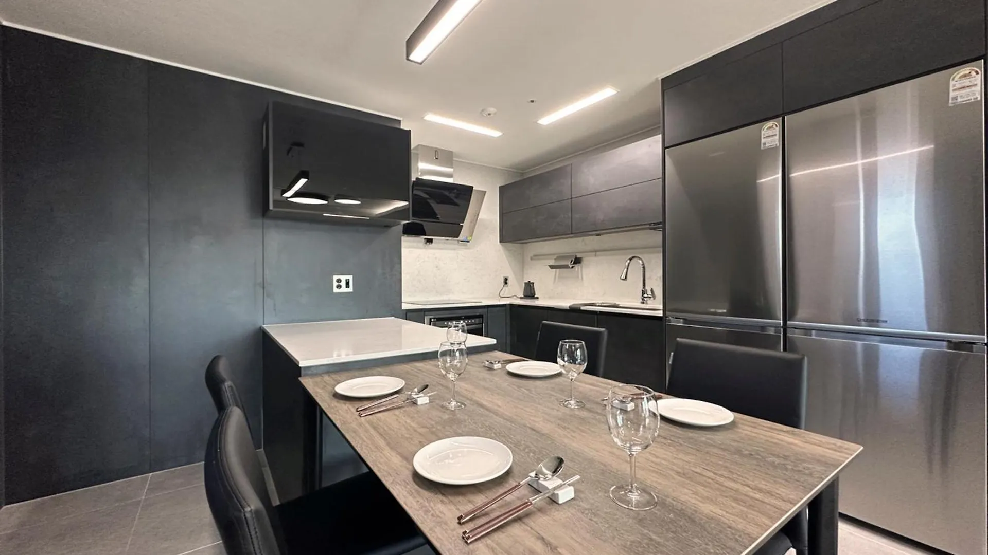Y Collection By Uh Flat Osiria Aparthotel Busan
